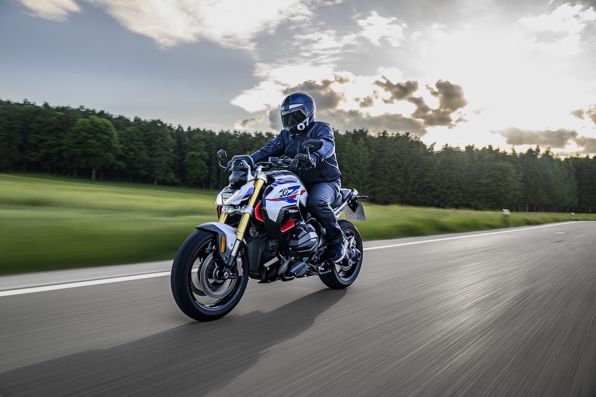 2026 BMW Motorrad Model Lineup 5 BMW F 900 R