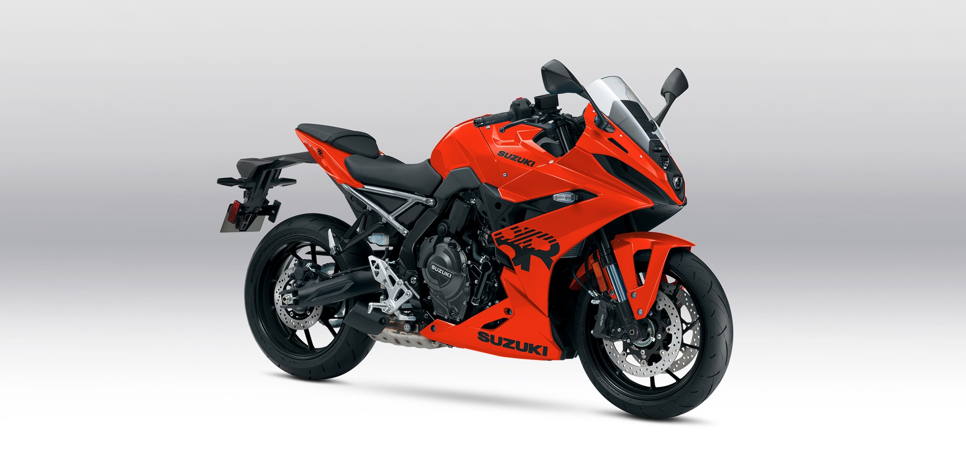 ユーキ 2026 Suzuki GSX-8R: First Look - SportBikes Inc Magazine