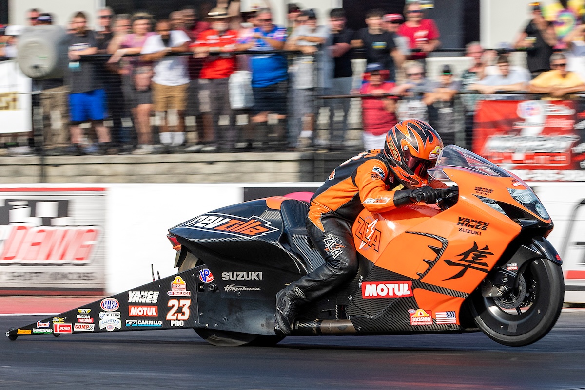 Champion Richard Gadson