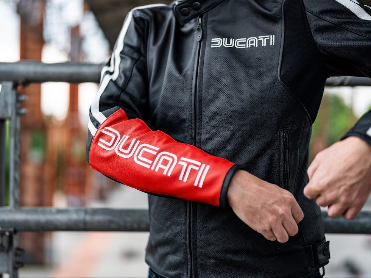 Ducati-Centenario-Apparel-