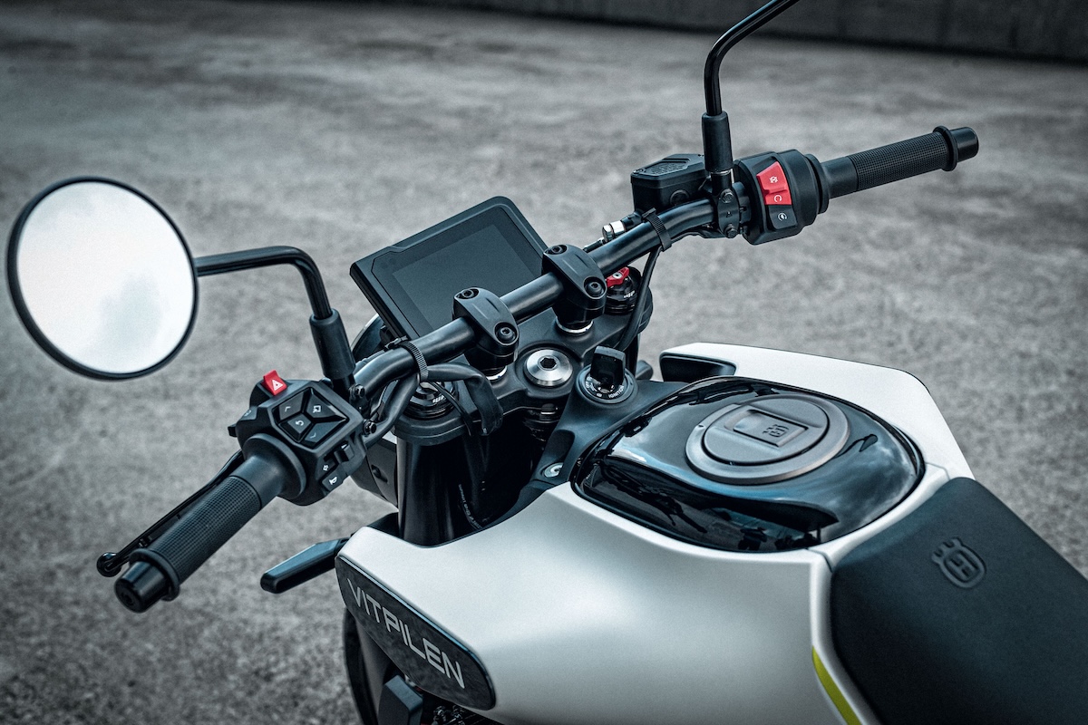 Husqvarna Recall 2024 Svartpilen and Vitpilen Models 3 Husqvarna Recall