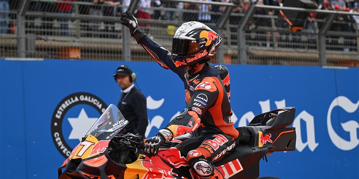 MotoGP Finale 2025 sportbikesincmag.com2