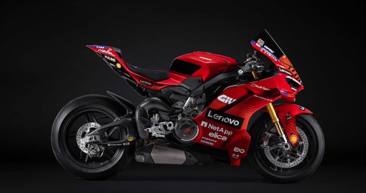 Marc Márquez Panigale V4 Replica: First Look