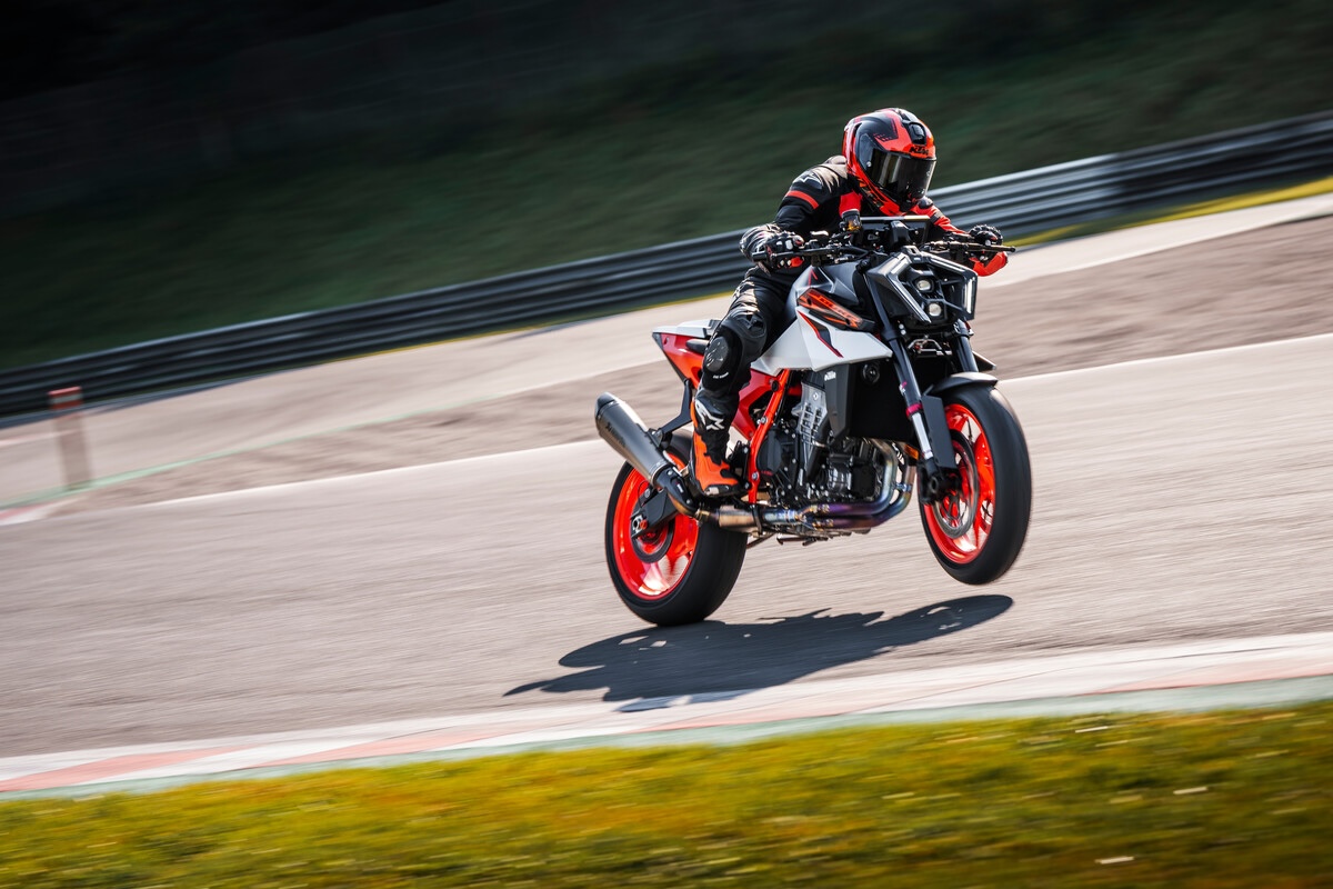2026 KTM DUKE
