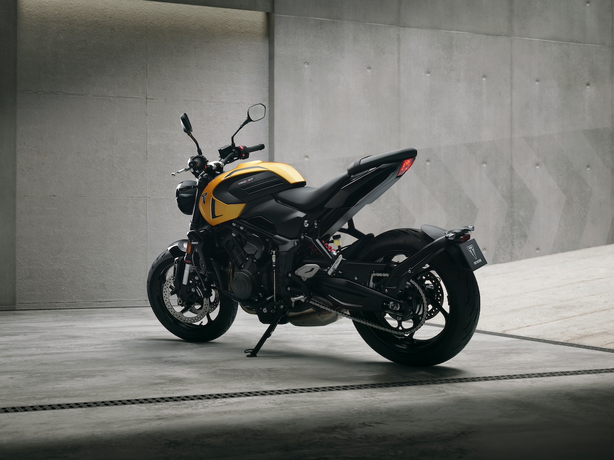 Triumph 660cc sportbikesincmag.com10