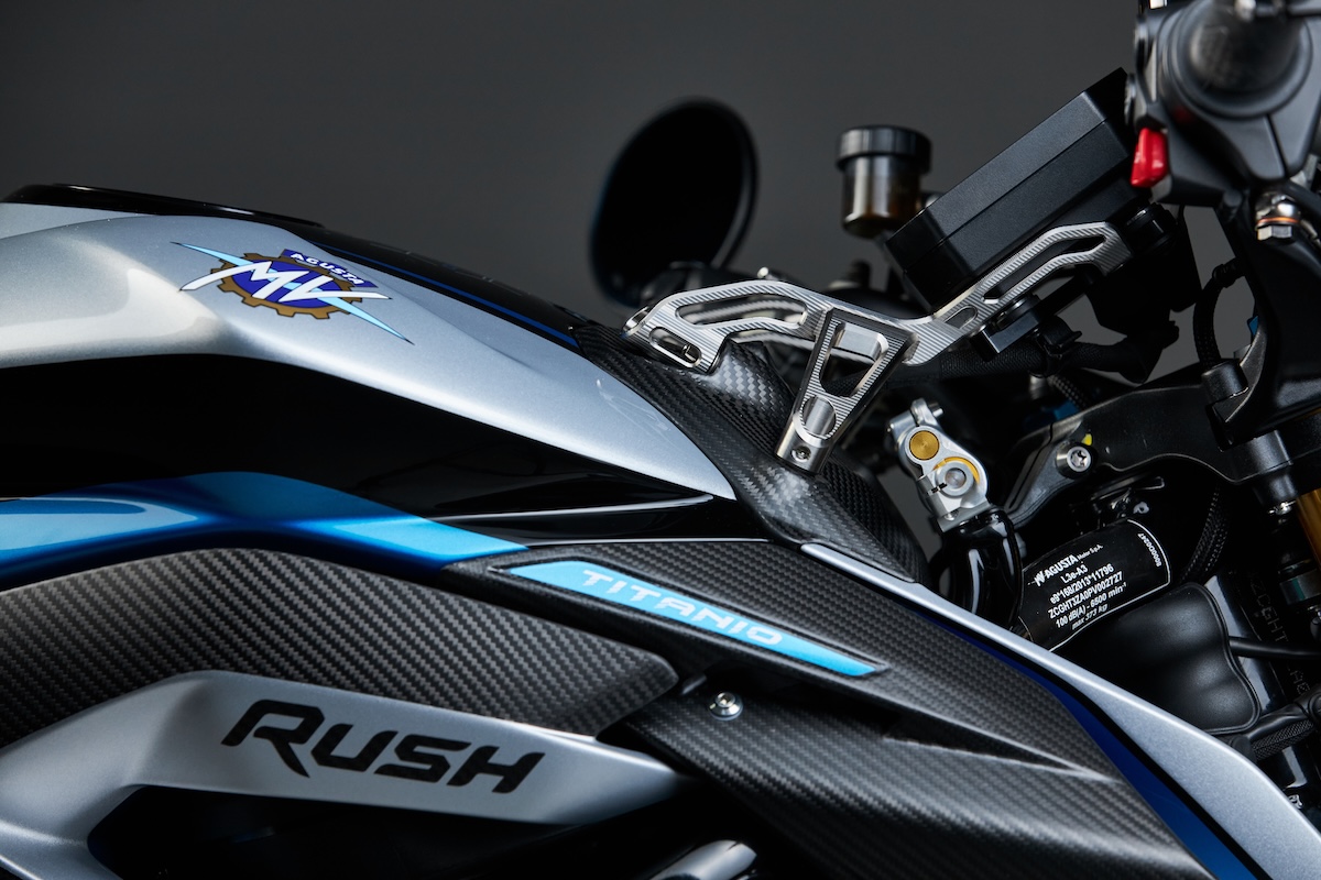 2026 MV Agusta Rush Titanio: Hyper-Naked Art in Motion 6 2026 MV Agusta Rush Titanio sportbikesincmag.com 11