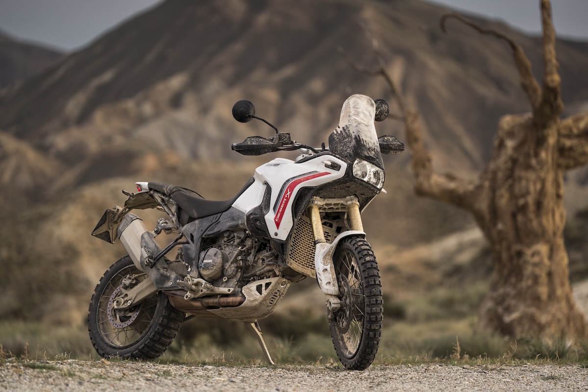 Ducati DesertX V2 sportbikesincmag.com4