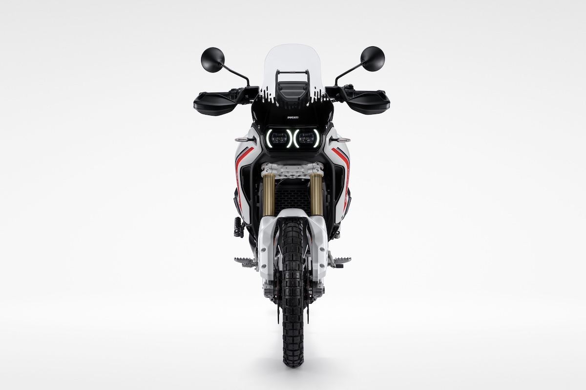 Ducati DesertX V2 sportbikesincmag.com20