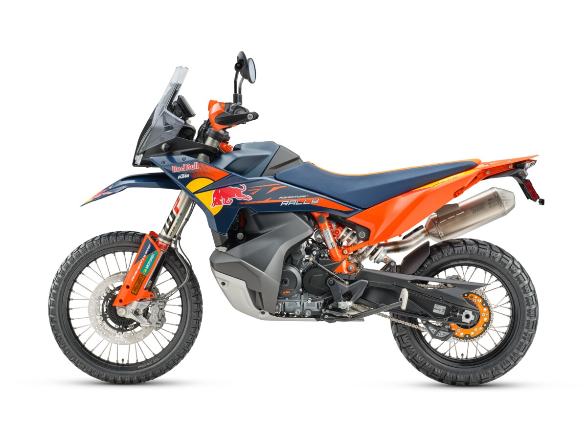 2027 KTM 890 ADVENTURE R RALLY: First Look 4 ktm 890 adventure r rally sportbikesincmag.com8