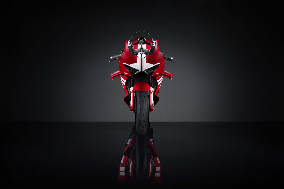 superleggera v4 centenario sportbikesincmag.com37