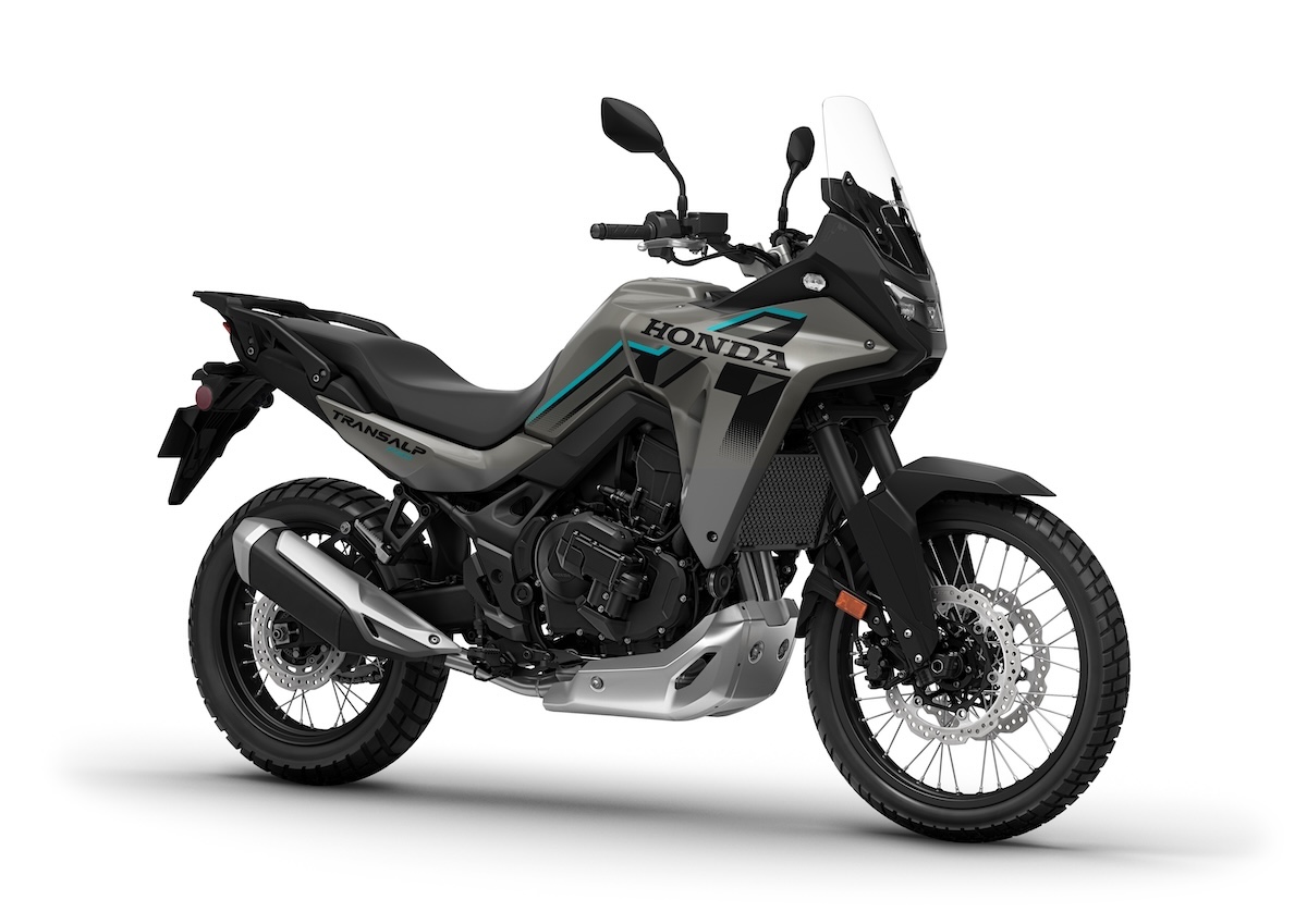 2026 Transalp E Clutch sportbikesincmag.com5