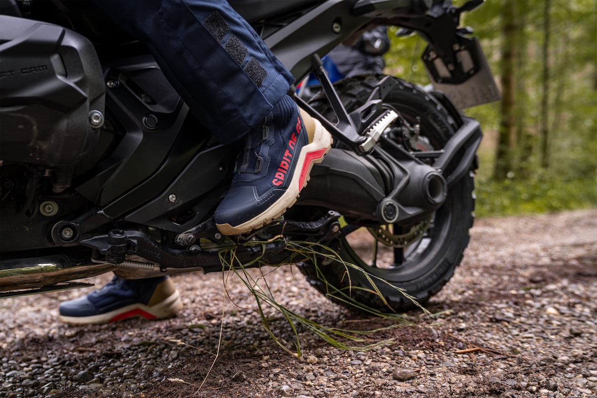 BMW Motorrad 2026 Rider Gear sportbikesincmag.com4