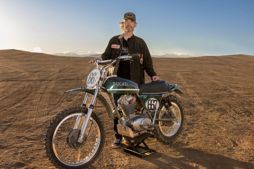 Ducati 450 R/T Desmo sportbikesincmag.com1