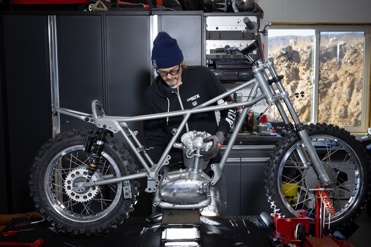 Ducati 450 R/T Desmo 