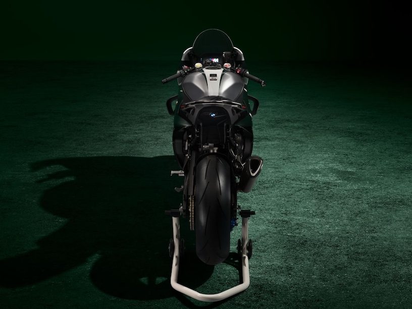 BMW M 1000 RR TT sportbikesincmag.com12 edited