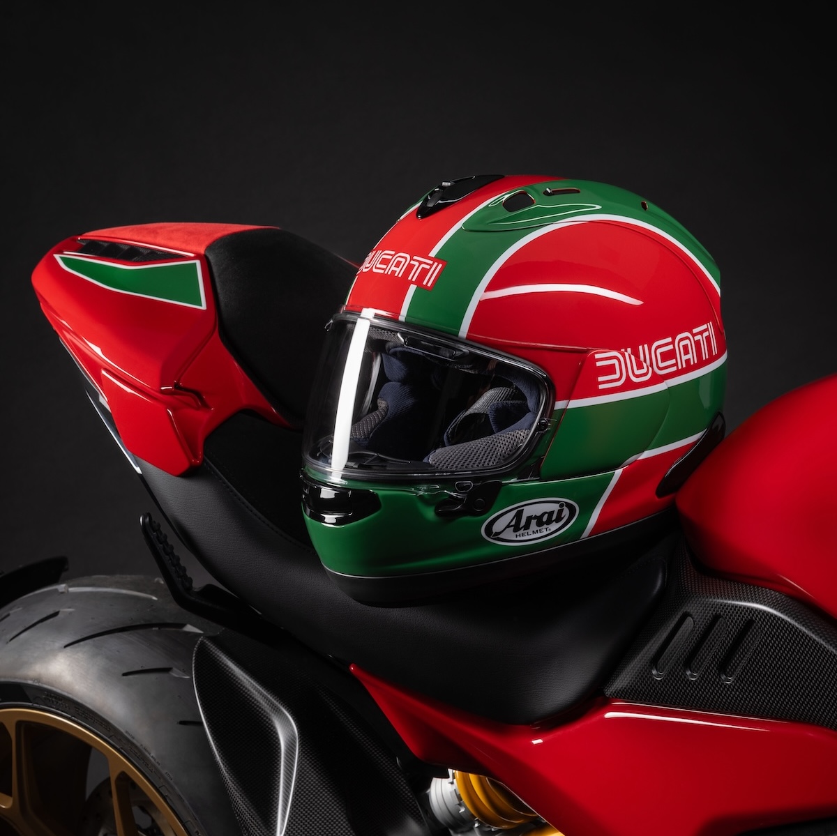 Ducati Collezione 100 Unleashed: Ten Limited-Edition Icons Mark a Century of Borgo Panigale 29 Ducati Collezione 100 sportbikesincmag.com41