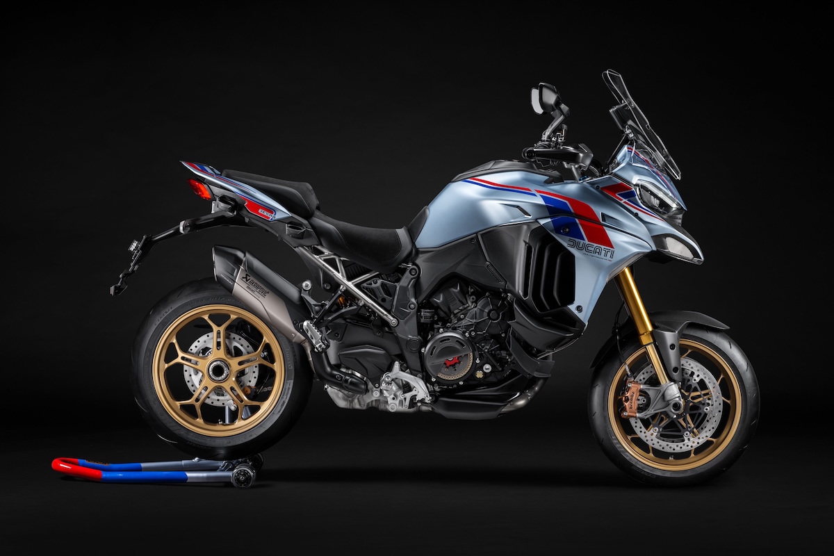Ducati Collezione 100 Unleashed: Ten Limited-Edition Icons Mark a Century of Borgo Panigale 37 Ducati Collezione 100 sportbikesincmag.com42