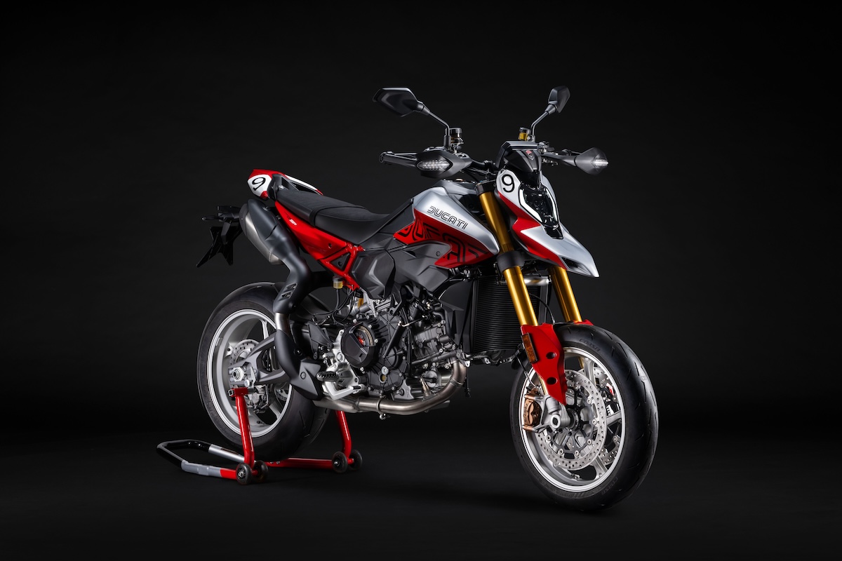 Ducati Collezione 100 Unleashed: Ten Limited-Edition Icons Mark a Century of Borgo Panigale 47 Ducati Collezione 100 sportbikesincmag.com54