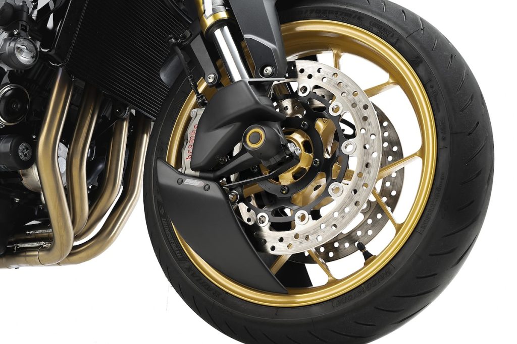 FEATURED Puig Aero Wheel Deflector sportbikesincmag.com2