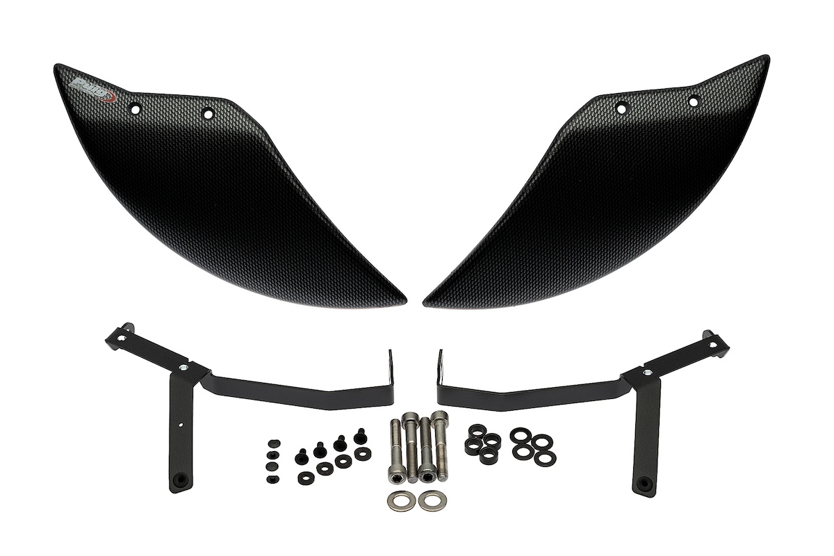Puig Aero Wheel Deflector front wheel detail