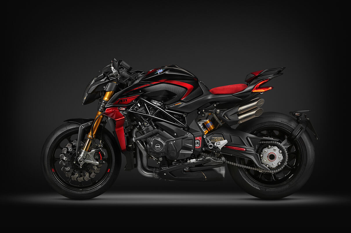 MV Agusta Brutale 1000 ABT left profile showing 1000cc inline-four engine and Arrow titanium exhaust