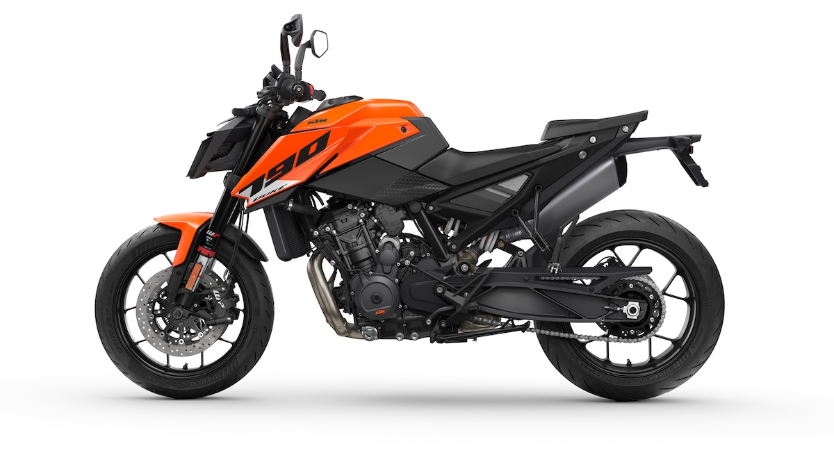 2027 KTM 790 Duke sportbikesincmag.com16