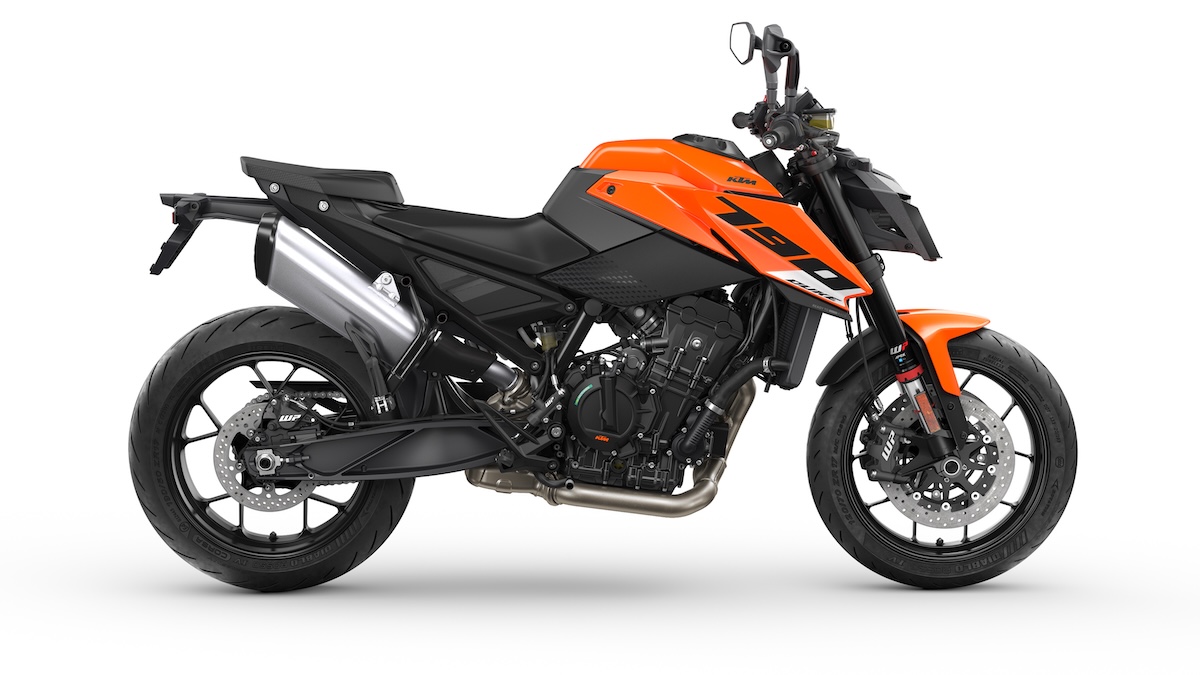 2027 KTM 790 Duke sportbikesincmag.com18