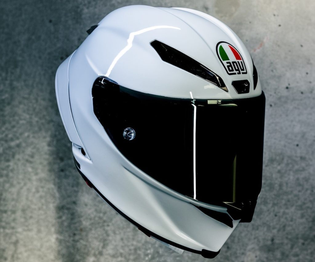 AGVPISTA GP RR WHITE sportbikesincmag.com1