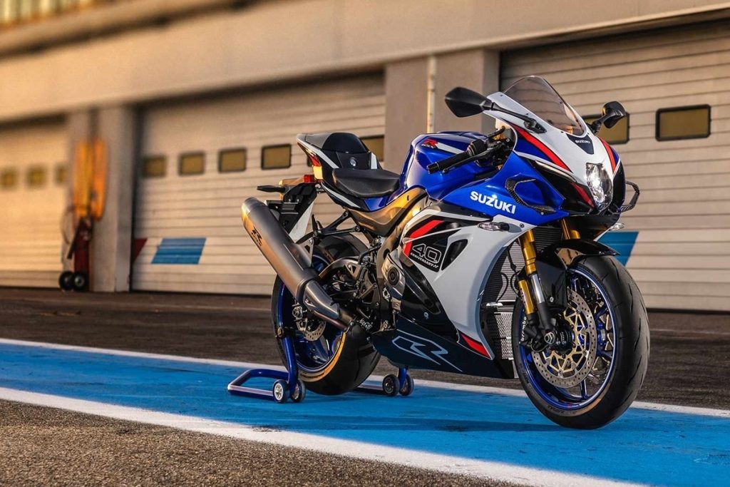 2027 gsx r1000 track