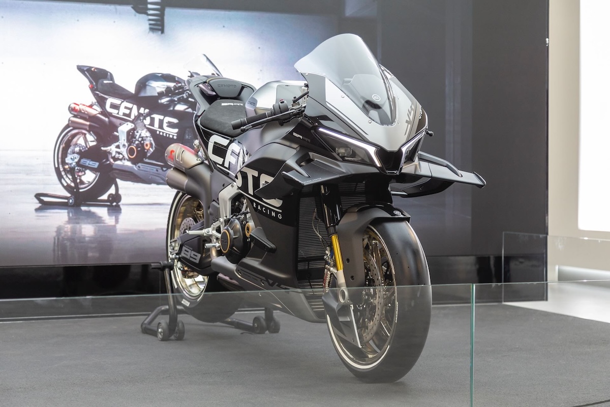 CFMOTO V4 SR-RR