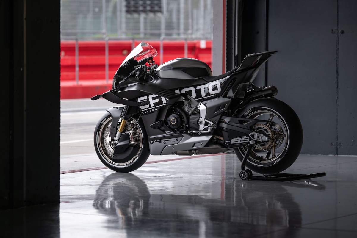 CFMOTO V4 SR RR PROTOTYPE 2sportbikesincmag.com