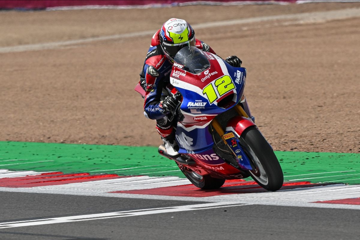 British Grand Prix: A Wire-to-Wire Win, a Bizarre Moto2 Finale, and a Reshuffled Title Fight 7 British Grand Prix