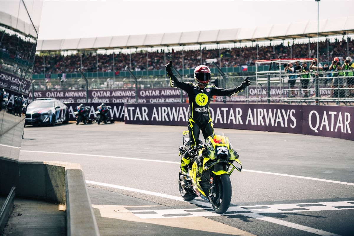 British Grand Prix: A Wire-to-Wire Win, a Bizarre Moto2 Finale, and a Reshuffled Title Fight 6 British Grand Prix