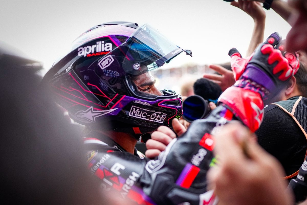 British Grand Prix: A Wire-to-Wire Win, a Bizarre Moto2 Finale, and a Reshuffled Title Fight 3 British Grand Prix