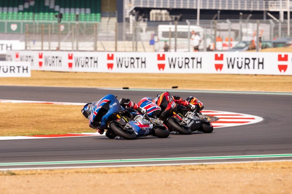 bradley smith sportbikesincmag.com3