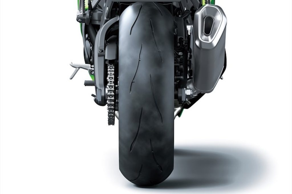 bridgestone BATTLAX RACING STREET RS12 sportbikesincmag.com