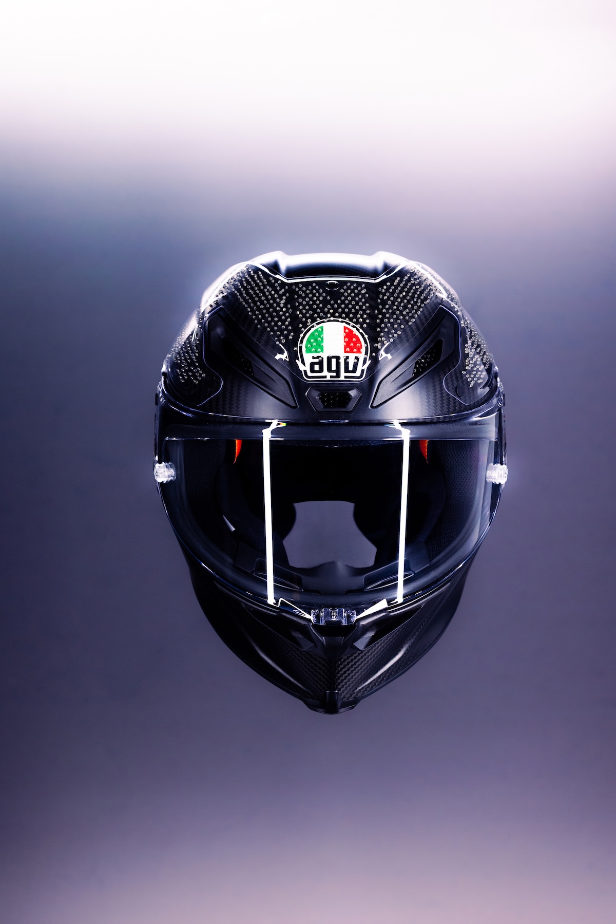 AGV Pista GP R3 sportbikesincmag.com4