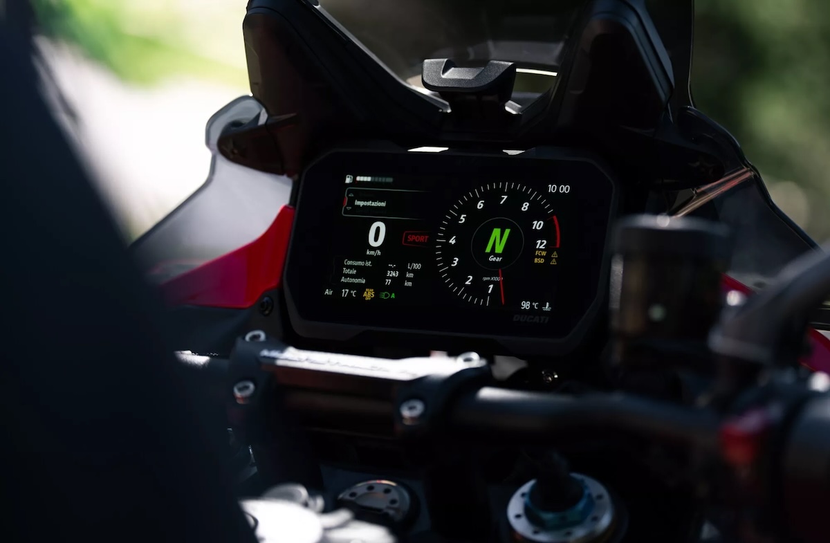 Multistrada V4 Pikes Peak 2027
