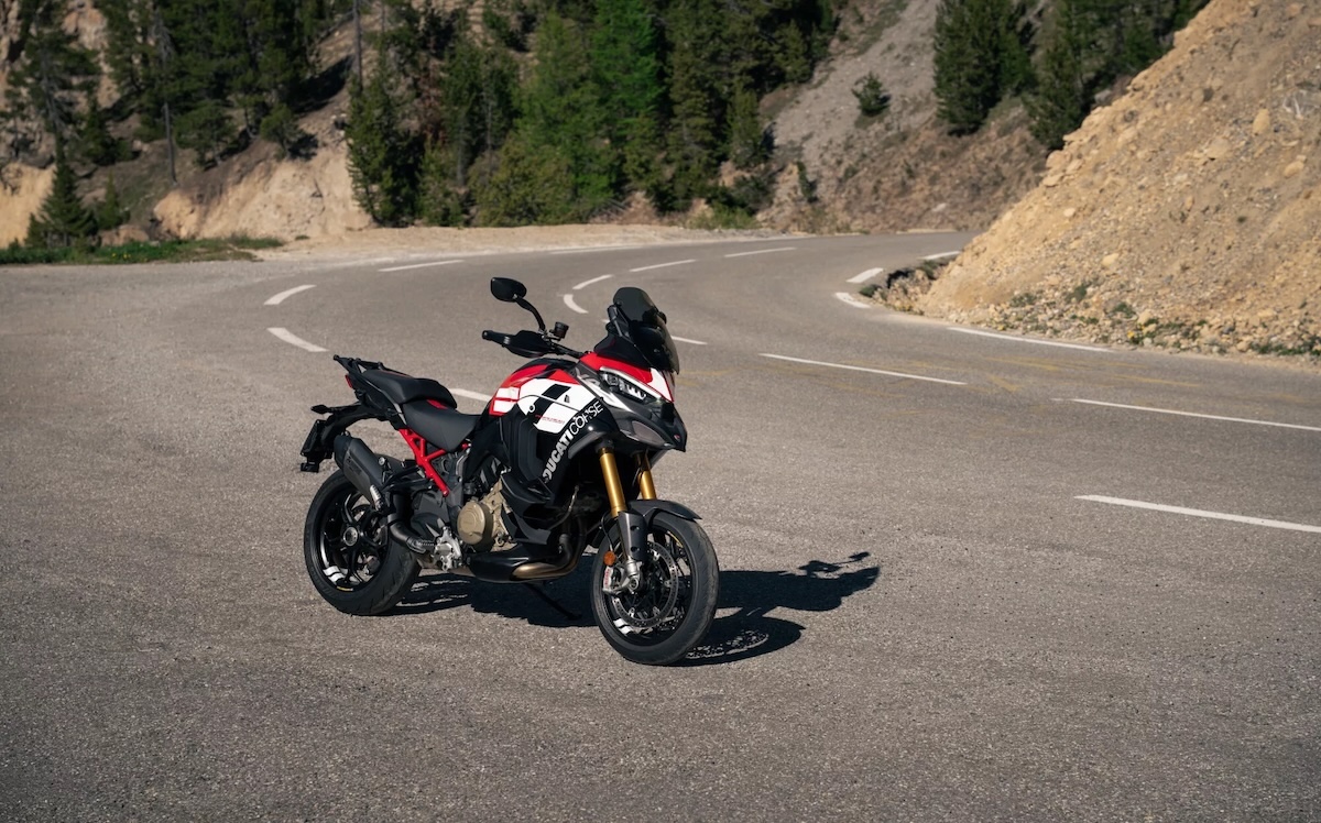 Multistrada V4 Pikes Peak 2027
