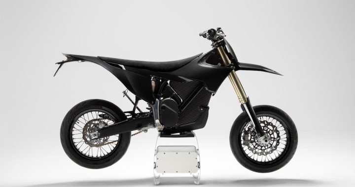 Stark’s VARG SM Sköll Is a 500-Unit, All-Black Electric Supermoto