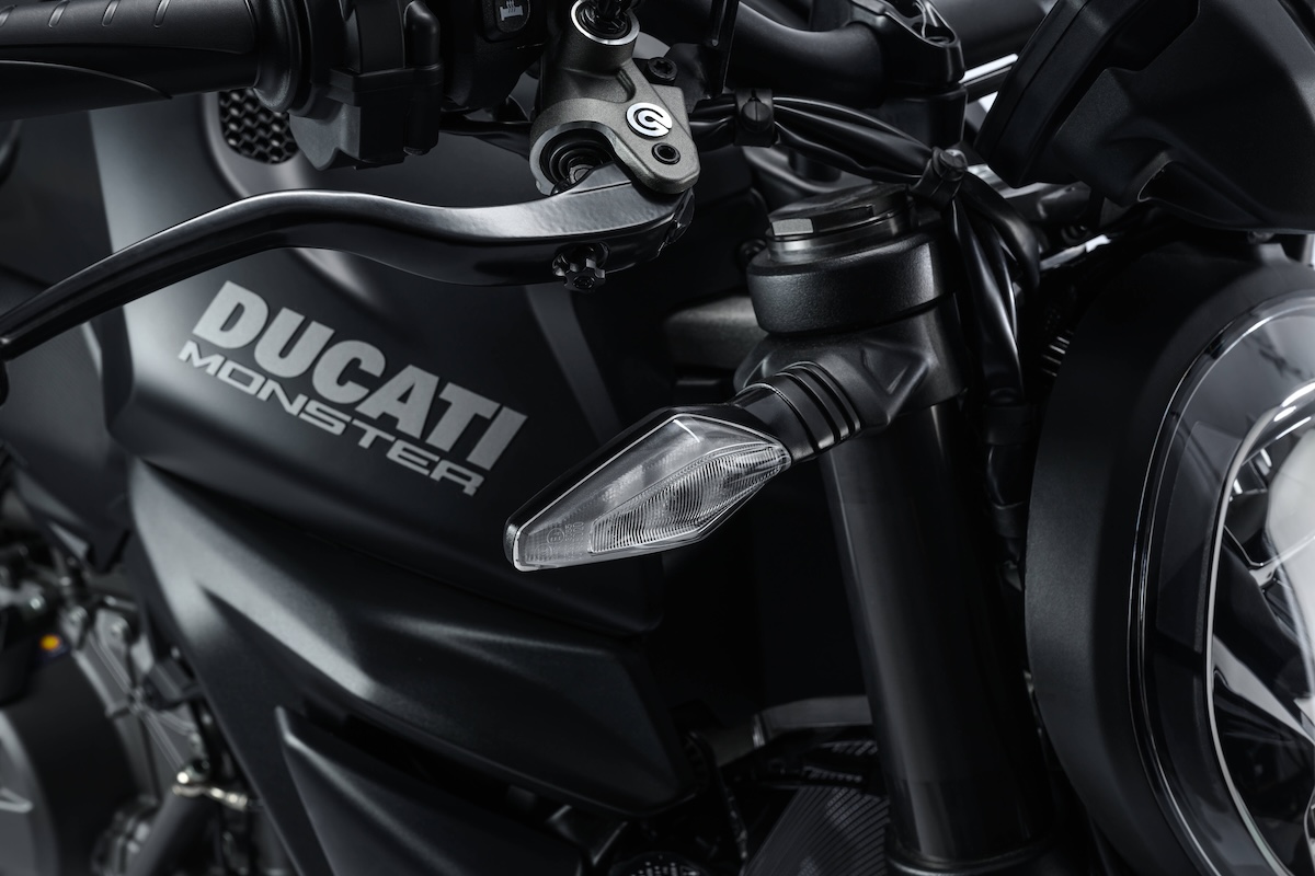 2027 Ducati Monster Dark sportbikesincmag.com8