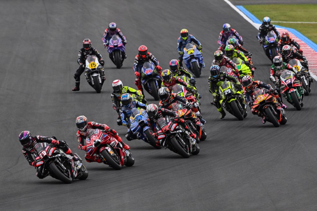 MotoGP 2027 Weekend Format